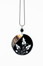 Load image into Gallery viewer, Midnight Black Tuliphen Diva necklace