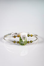 Load image into Gallery viewer, Lawn Green Tharaniel bracelet