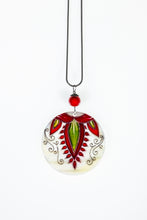 Load image into Gallery viewer, Meggypiros Trilliath Diva necklace