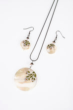 Load image into Gallery viewer, Summer White Chamalis Diva set