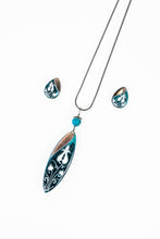 Load image into Gallery viewer, Lagoon Blue Tuliphen Decent set
